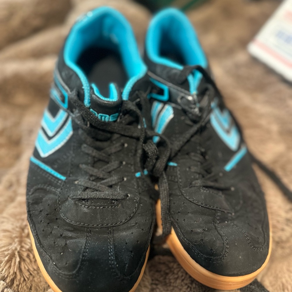 Hummel -Black and Blue Men's Shoes